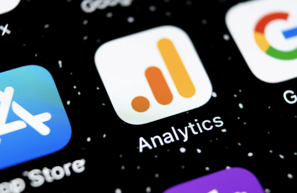 Google Analytics 4 features Frizbit