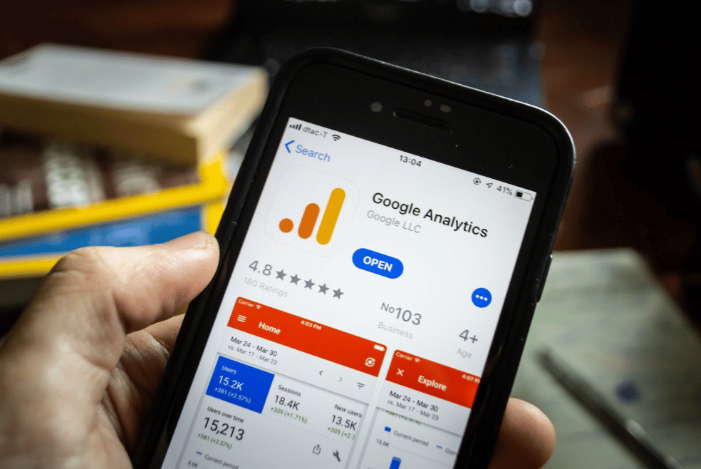 Why Google Analytics 4? Frizbit