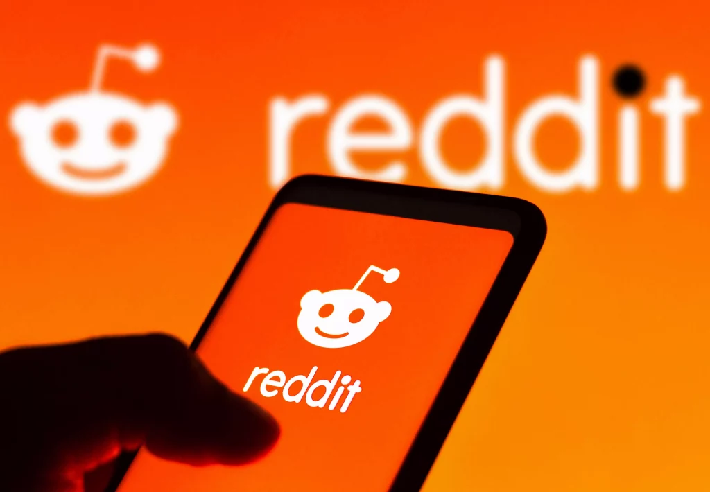 Reddit en primeras posiciones en rankings novedades de marketing digital 